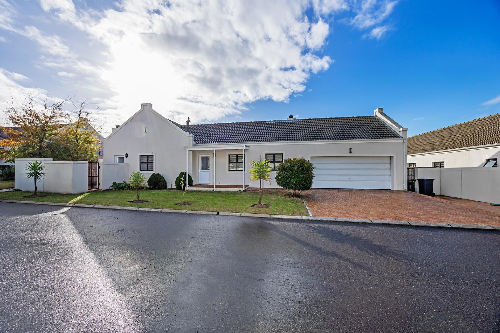 3 Bedroom House for Sale - Western Cape