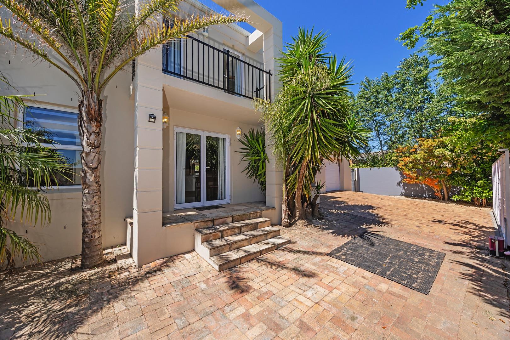 5 Bedroom House for Sale - Western Cape