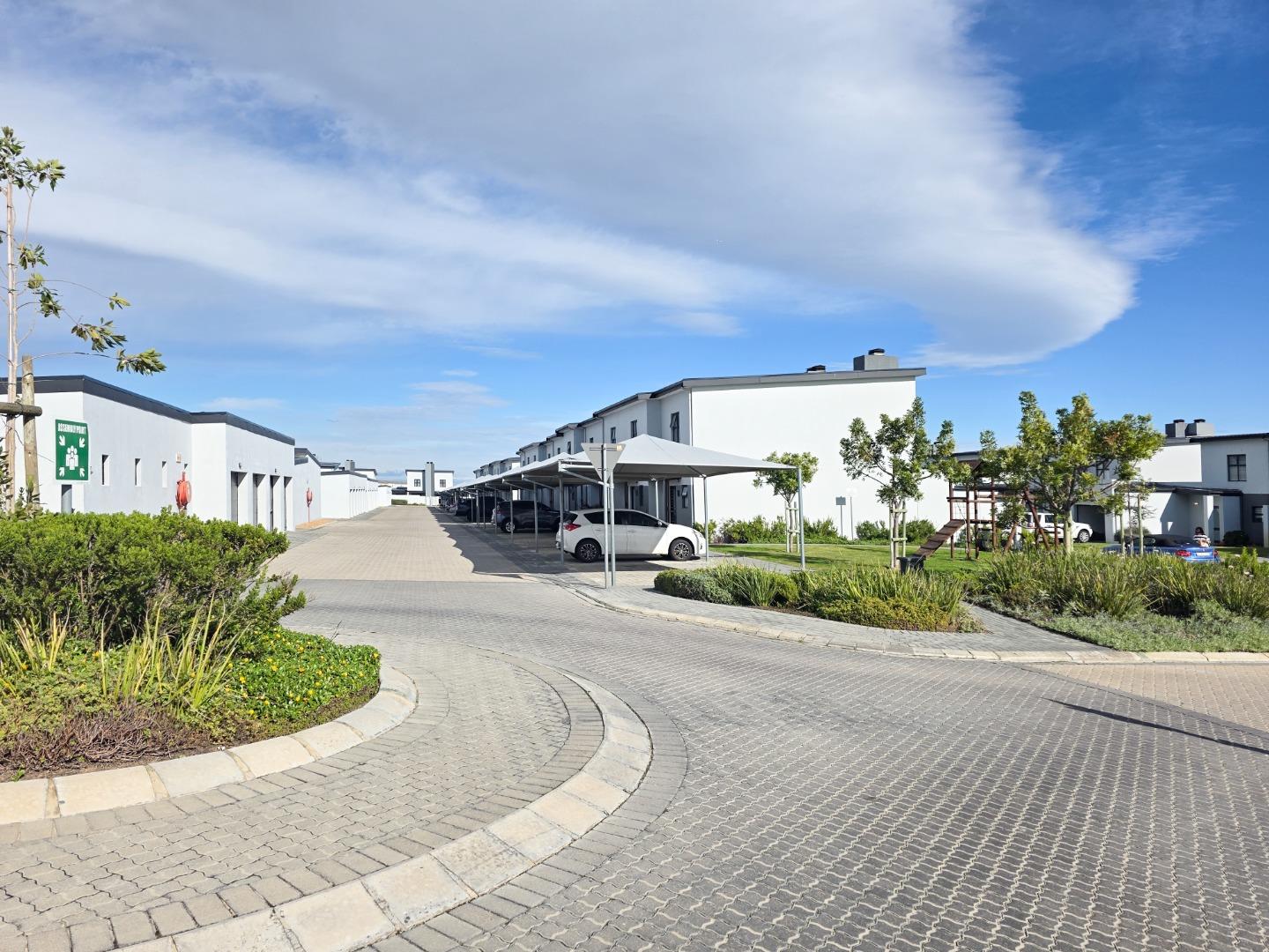 2 Bedroom Duplex for Sale - Western Cape