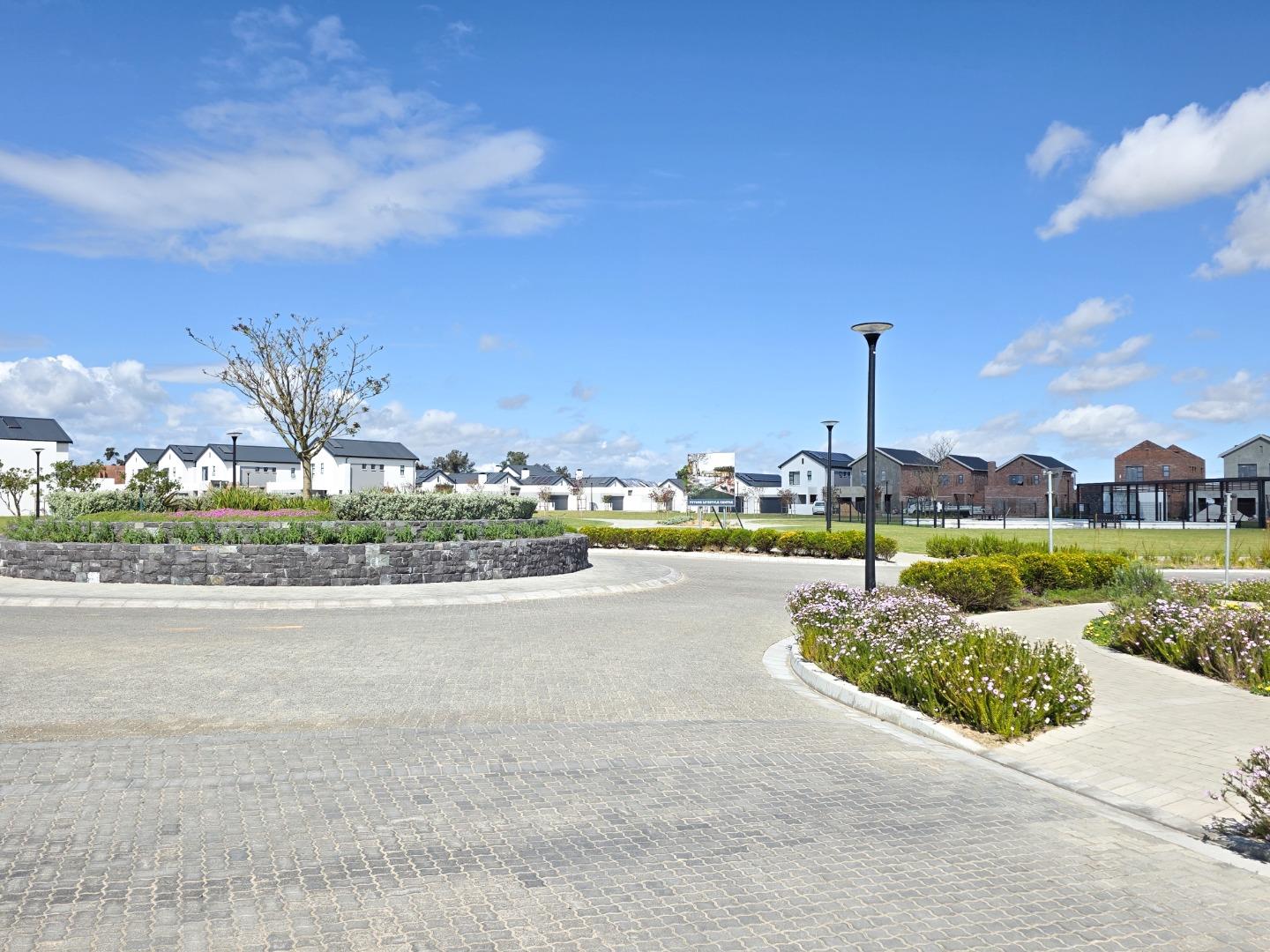 766343_46.jpg
