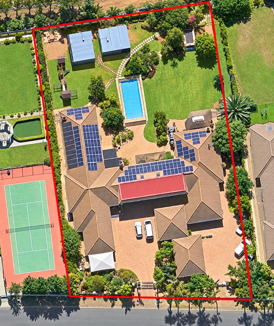 9 Bedroom House for Sale - Western Cape
