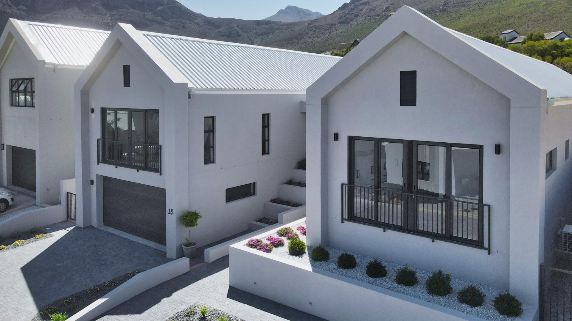 4 Bedroom House for Sale - Western Cape