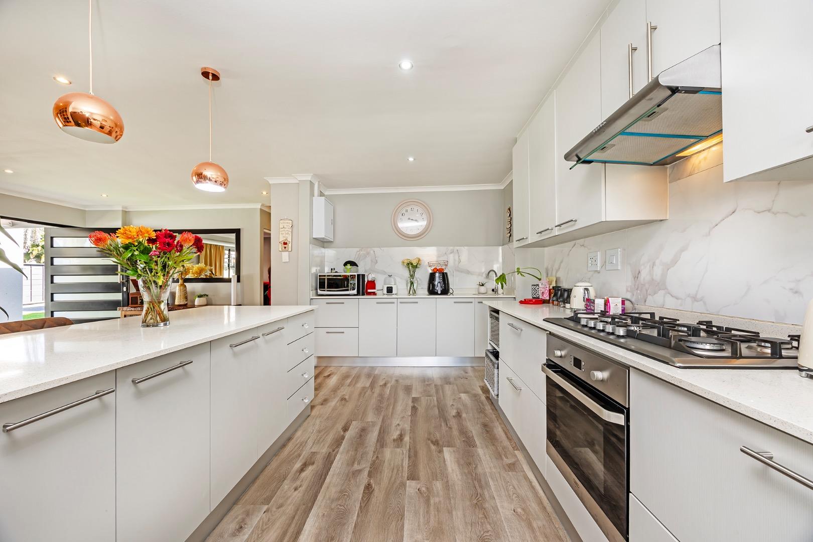 3 Bedroom  House for Sale in Kraaifontein - Western Cape