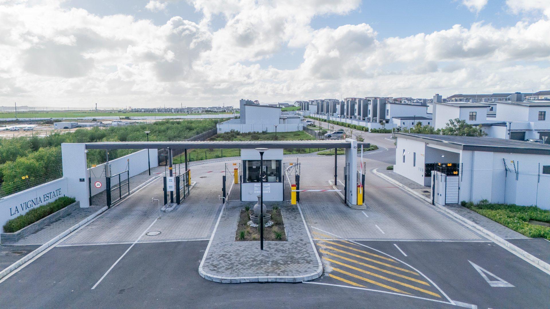 2 Bedroom Duplex for Sale - Western Cape