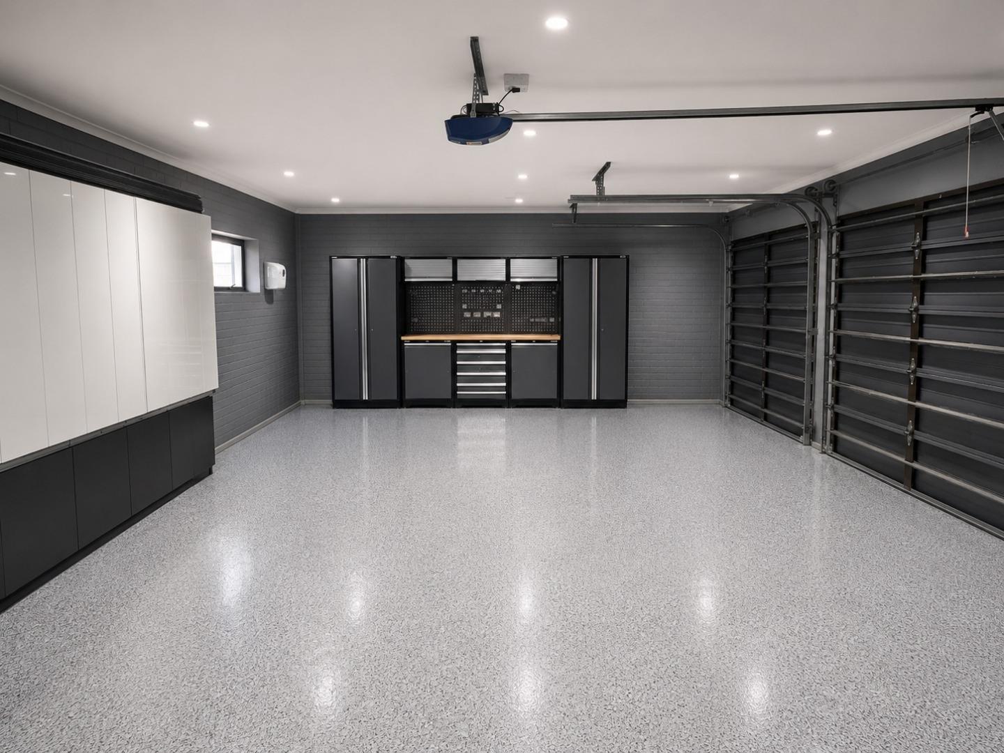 765728_garage.jpeg