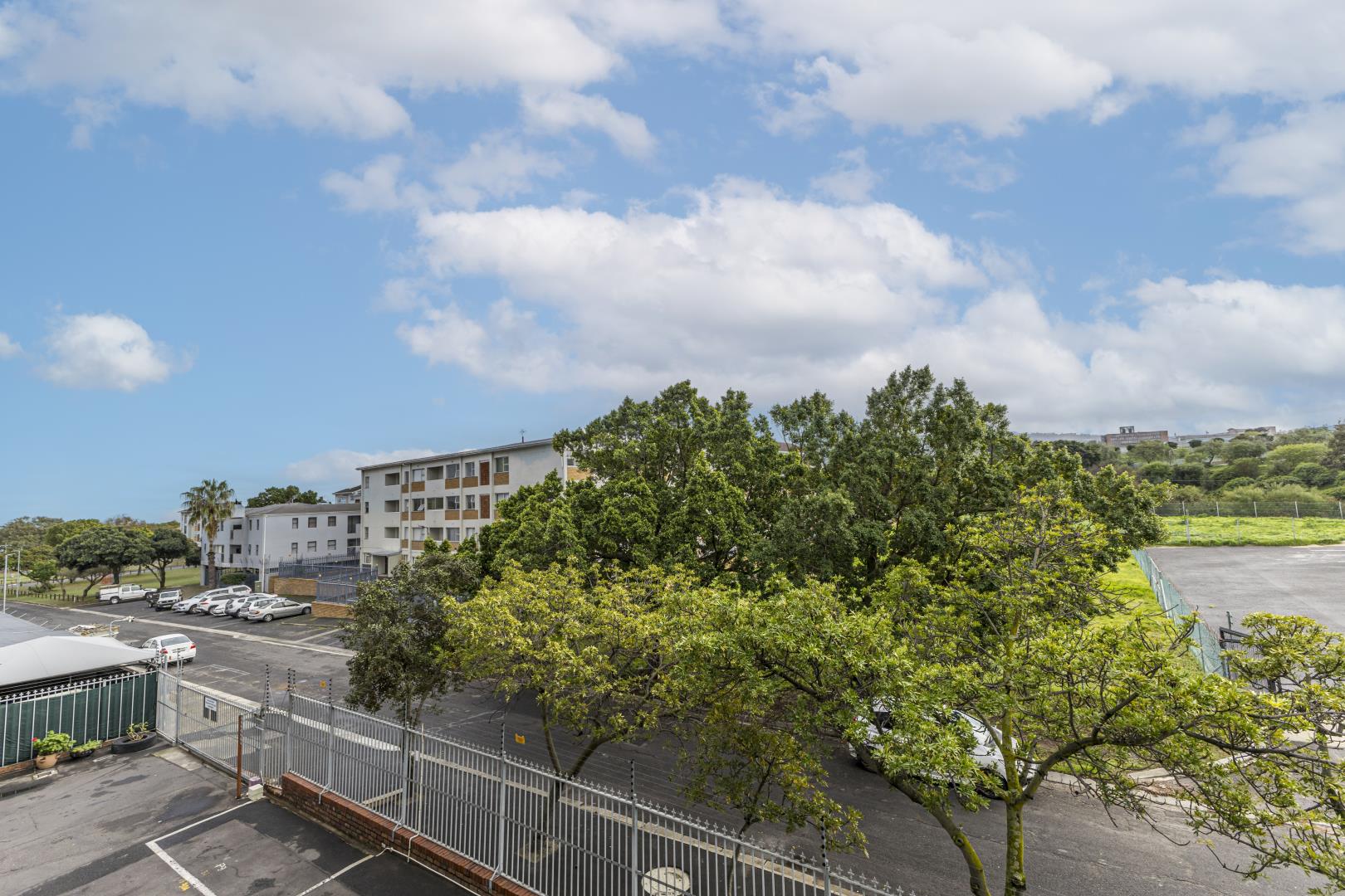 1 Bedroom Apartment for Sale - Western Cape