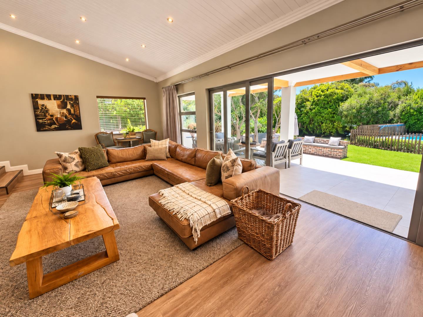 769820_Sunlit_Indoor-Outdoor_Living_Room.png